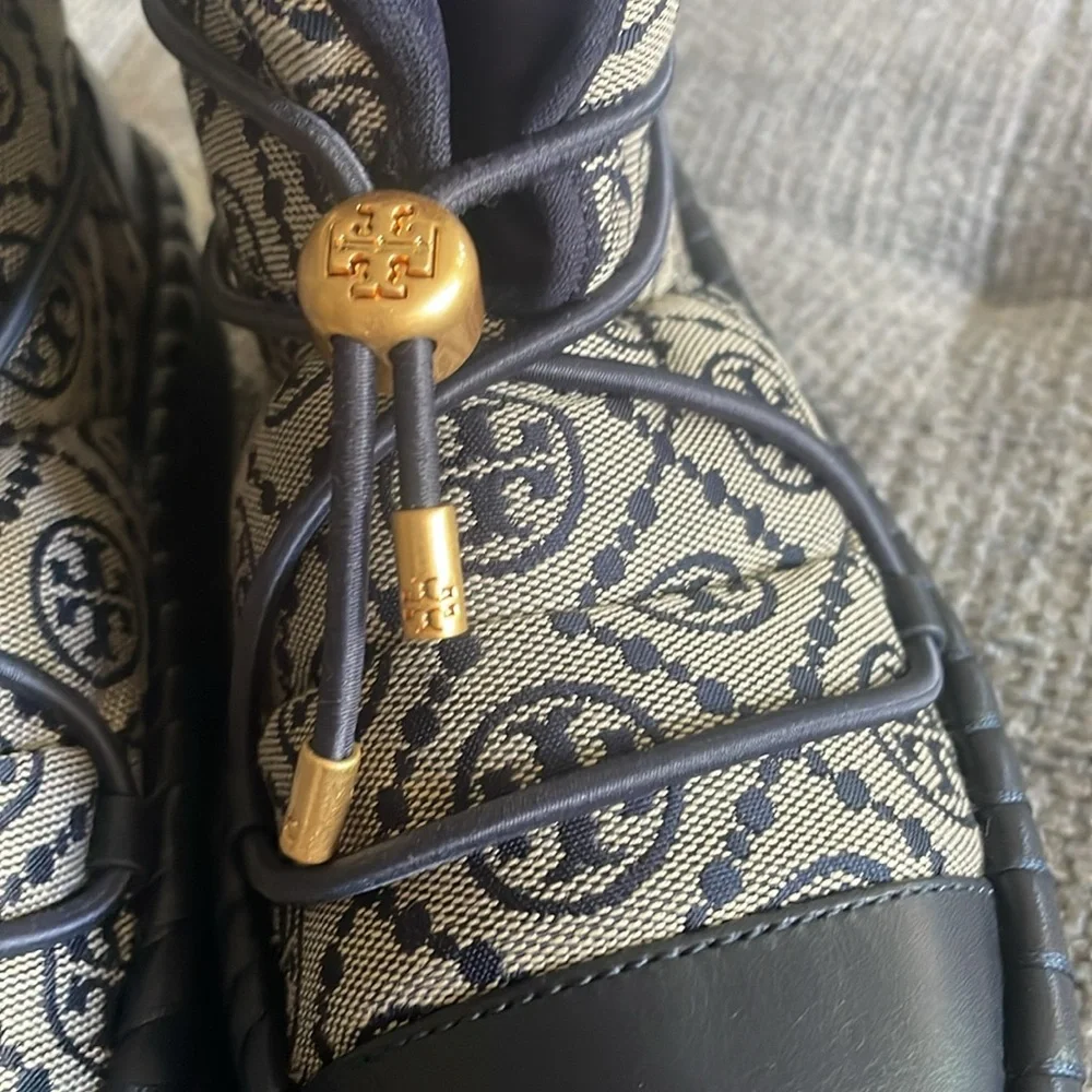 NWT TORY BURCH Wellington Boot!